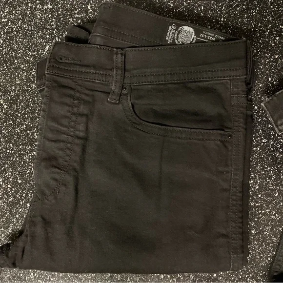 SET OF 2 - MEN’S Diesel Black Slim-Cut Jeans